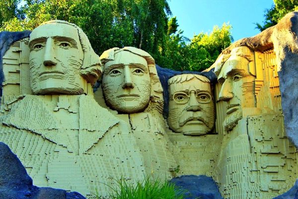 Miniland
