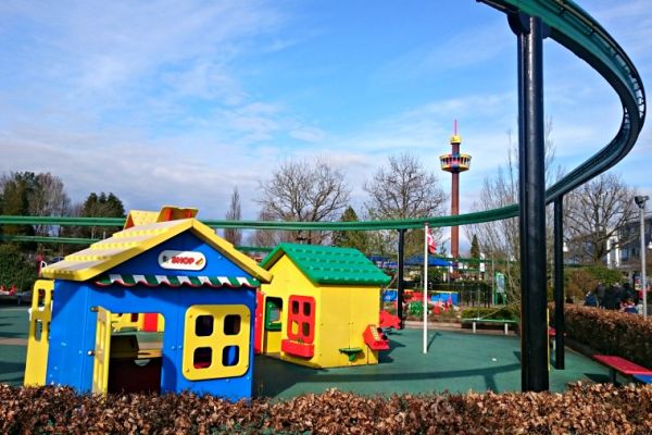 Duplo Land