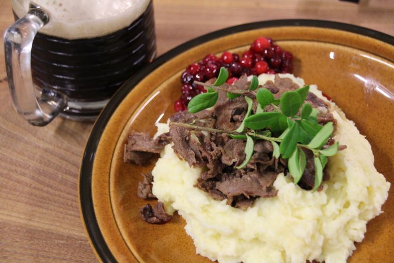 Традиционные блюда Финляндии: откройте вкусы Лапландии