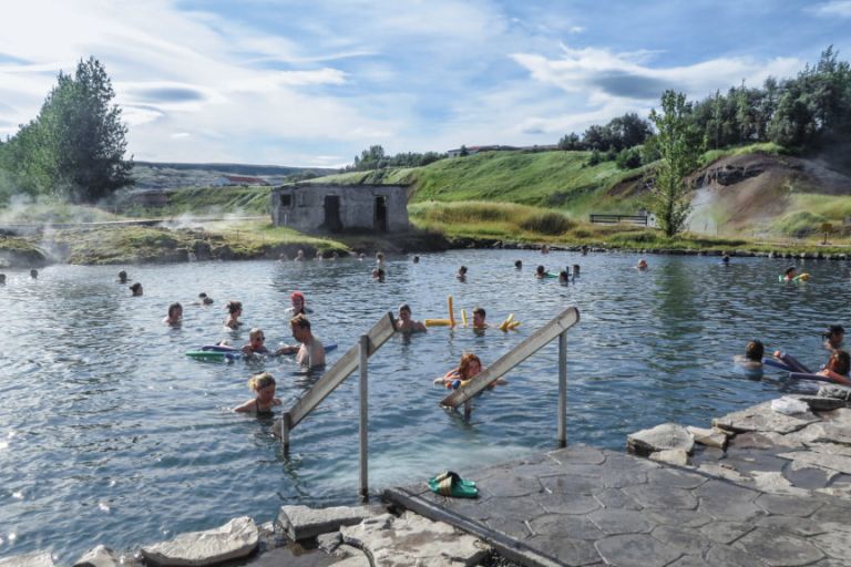 Горячий источник Тайная лагуна