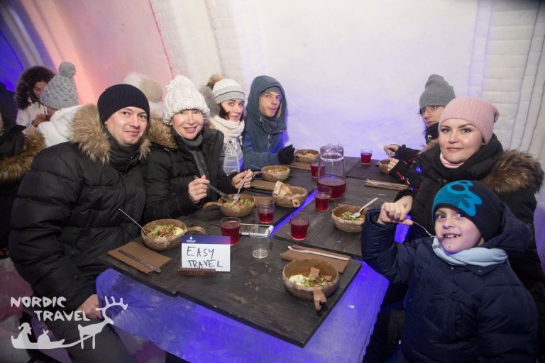 Сніговий замок Лайніо та вечеря в льодяному ресторані