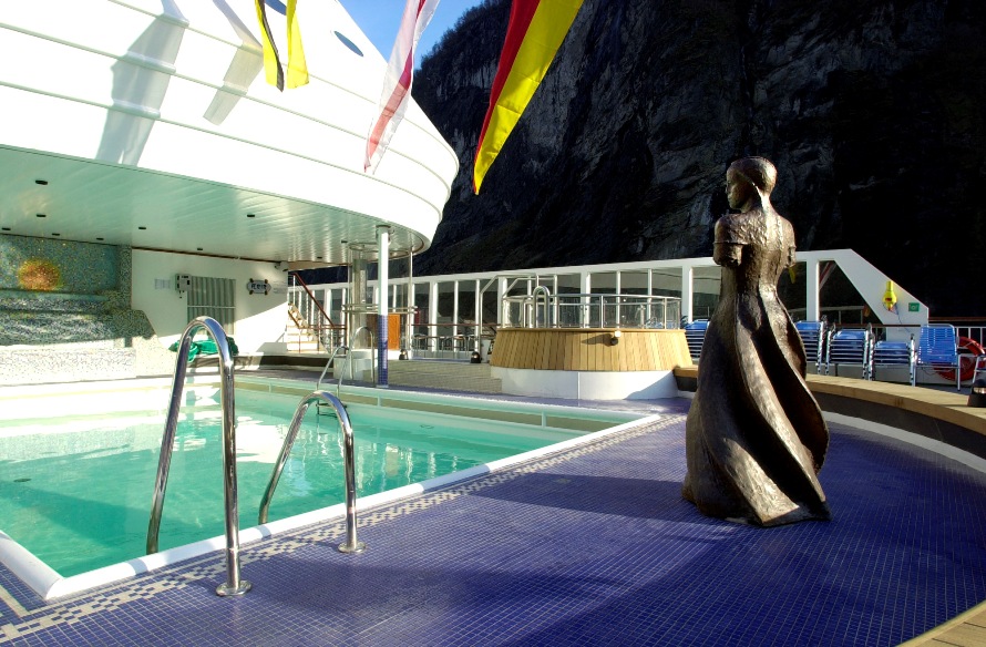 MS Finnmarken